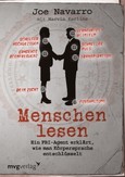 Menschen lesen Menschen lesen
