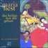 Maria liest
